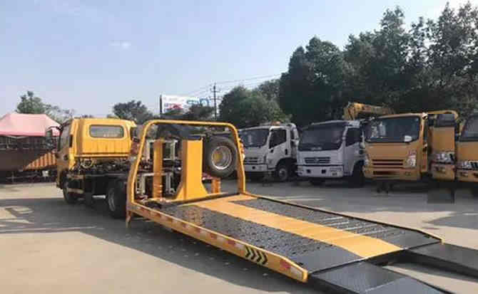 镶黄旗汽车中途维修案例
